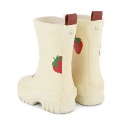 Caracas Rain Boots Strawberry -Kuling 1024x1024 2815