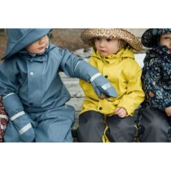 Vilnius Recycled Rain Mittens Flintstone Blue -Kuling 1024x1024 3142