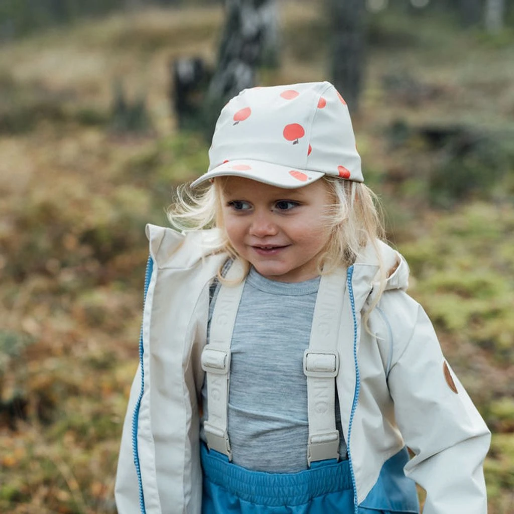 Riga Recycled Rain Cap Red Apple 4 Riga Recycled Rain Cap Red Apple - Image 4